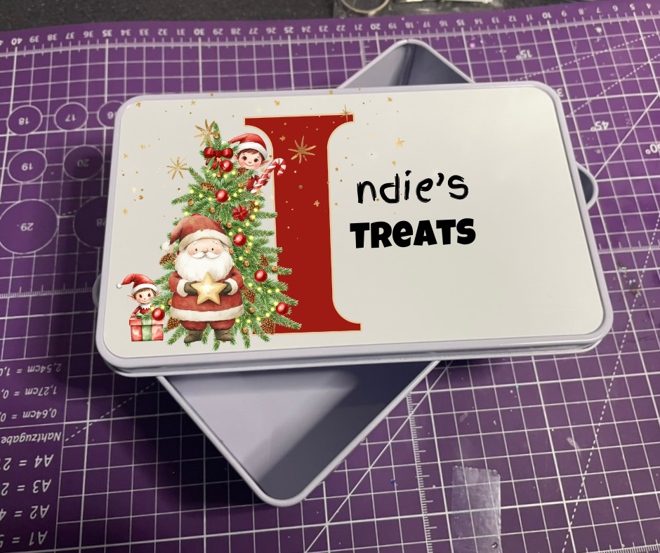 Santa and his little elf personalised tin