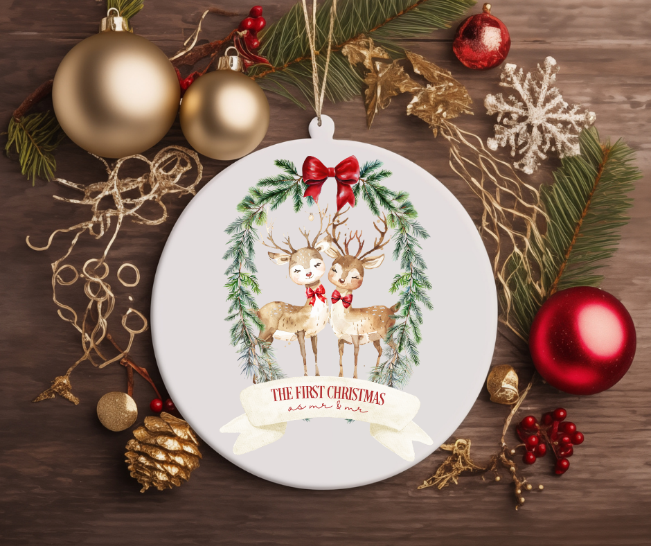 TWO REINDEER IN A REEF CHRISTMAS TREE ORNAMENT