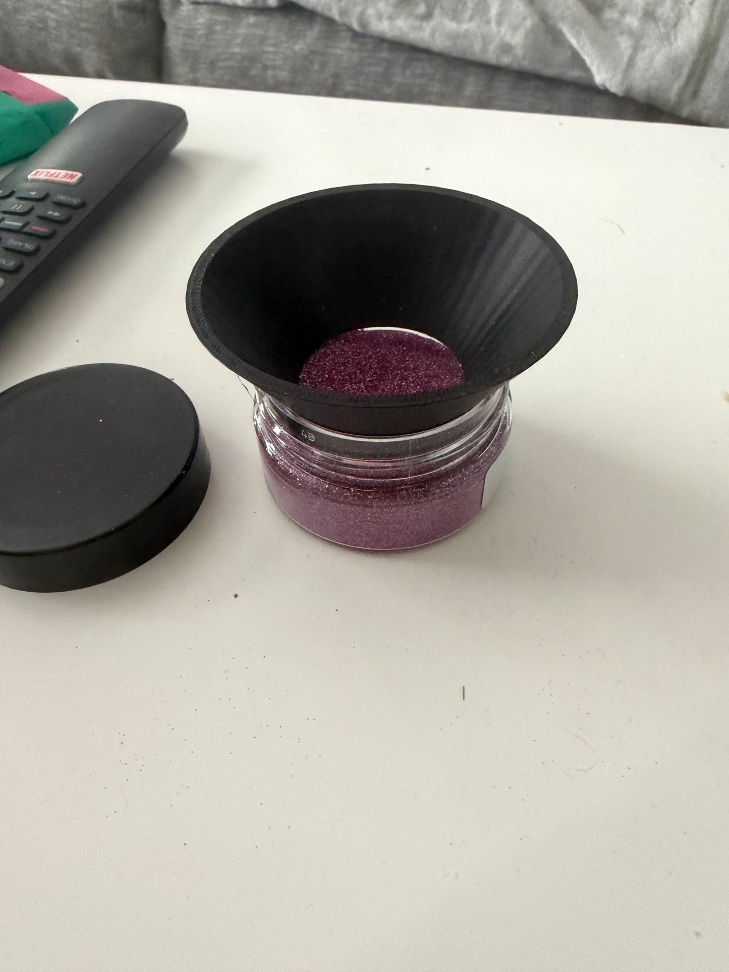 Large jar sparkle funnel