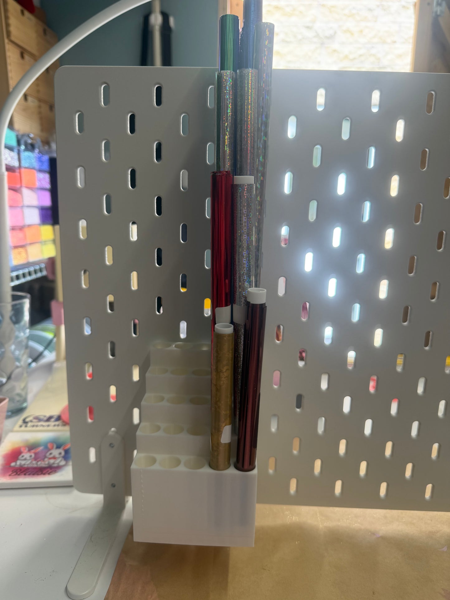 FOIL HOLDER